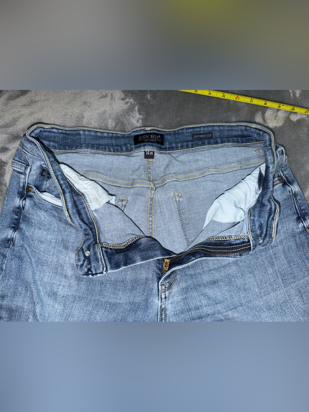 Judy Blue Jeans Boyfriend Fit - Picture 4 of 6